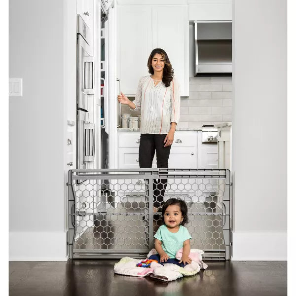 Regalo Easy Fit Plastic Adjustable Extra Wide Baby Gate